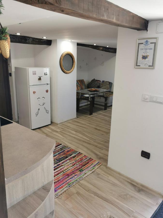 Arts Guest House -Beautiful Villa For 6 Persons Велико-Тырново Экстерьер фото