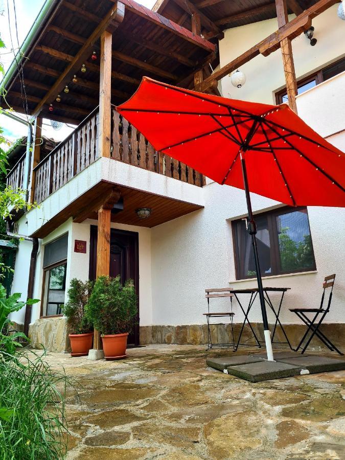 Arts Guest House -Beautiful Villa For 6 Persons Велико-Тырново Экстерьер фото