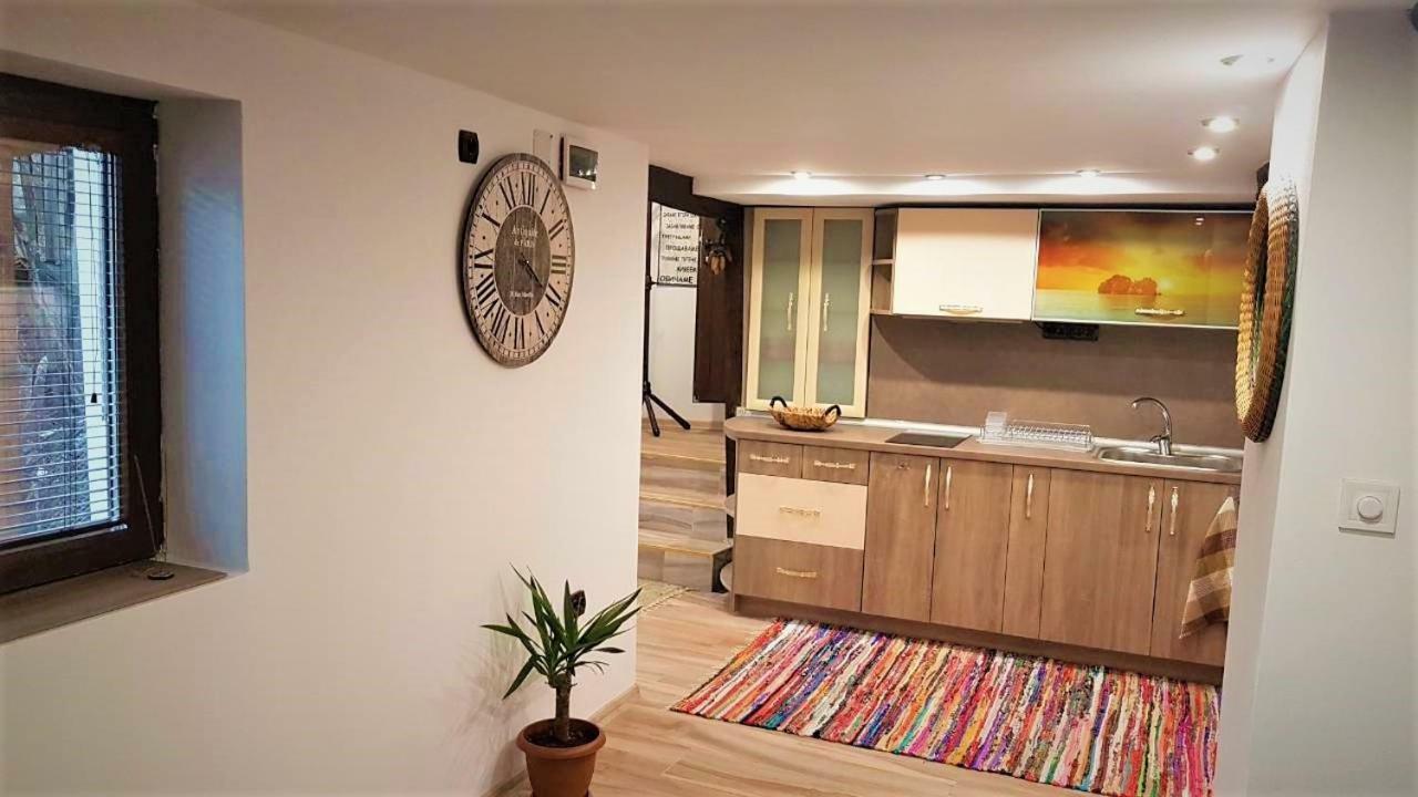 Arts Guest House -Beautiful Villa For 6 Persons Велико-Тырново Экстерьер фото
